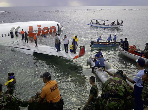 Máy bay Indonesia gặp nạn, không hành khách nào trên máy bay sống sót sau thảm họa